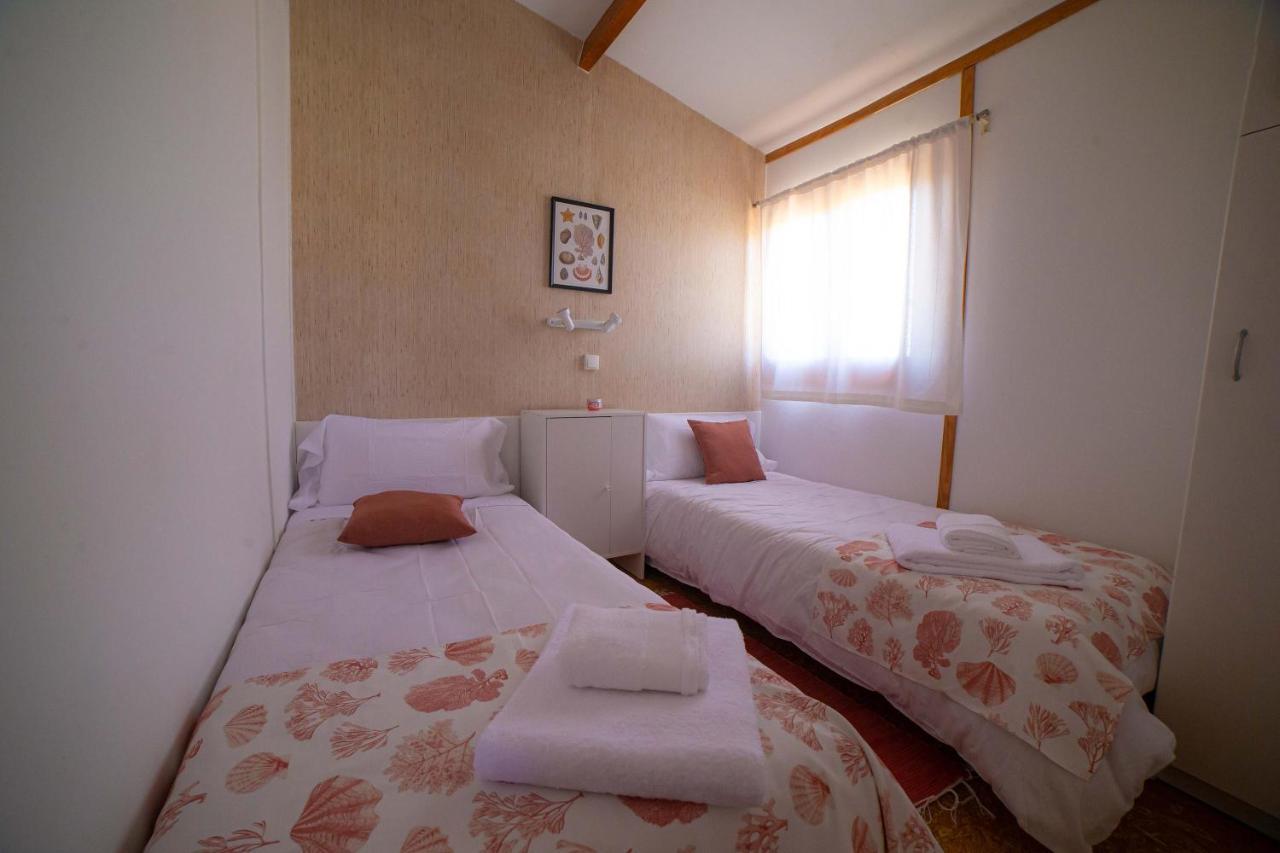 Las Casitas De Guadamur מראה חיצוני תמונה
