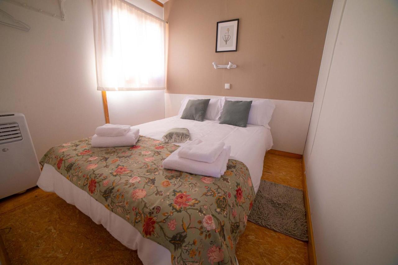 Las Casitas De Guadamur מראה חיצוני תמונה